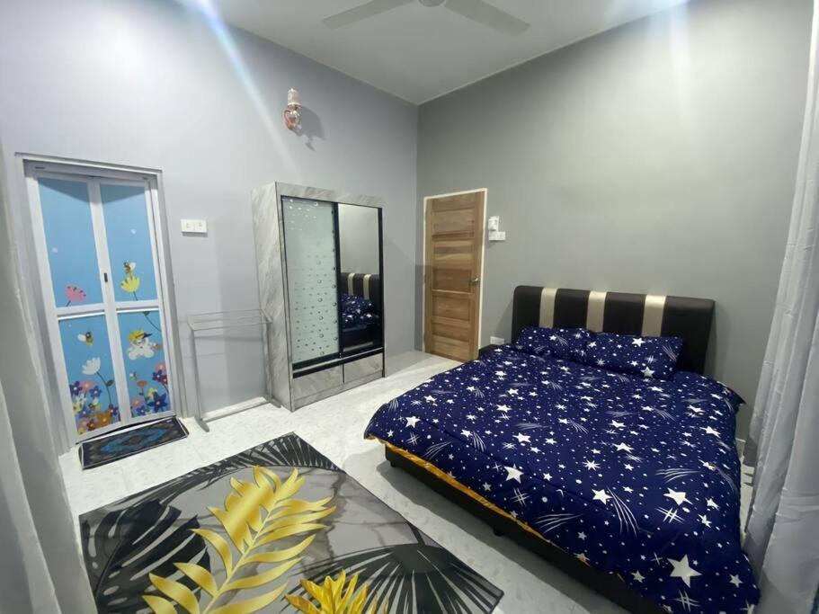 Homestay Kak Tiy Kuala Terengganu Zewnętrze zdjęcie
